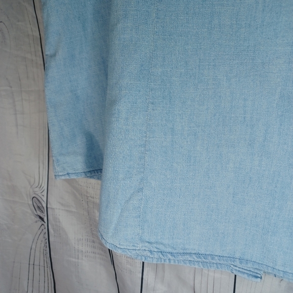 J.Crew Factory Women's Light Blue Button Up Sleeveless Top NWT - Picture 13 of 13